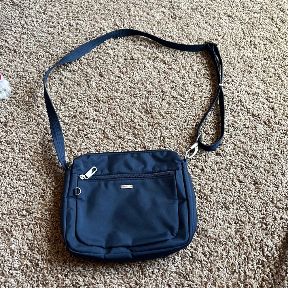 Travelon purse